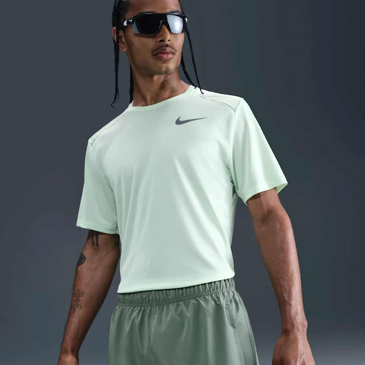 Nike Challenger