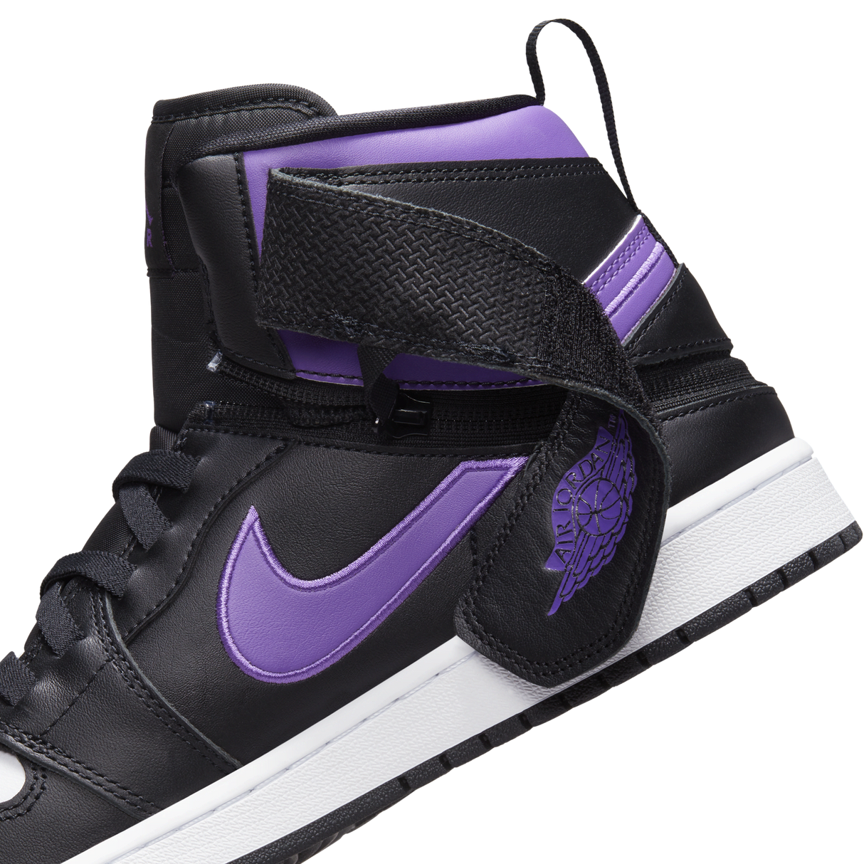 Air Jordan 1 Hi FlyEase