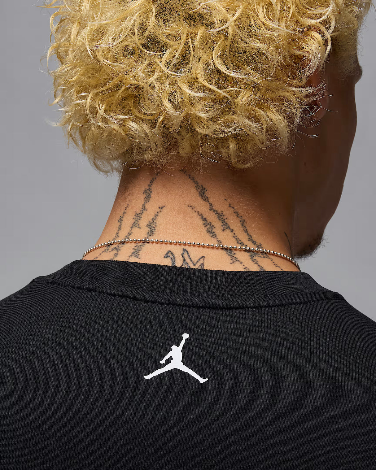 Sustainable Materials Jordan Sport 85 Playera Dri-FIT con gráficos para hombre