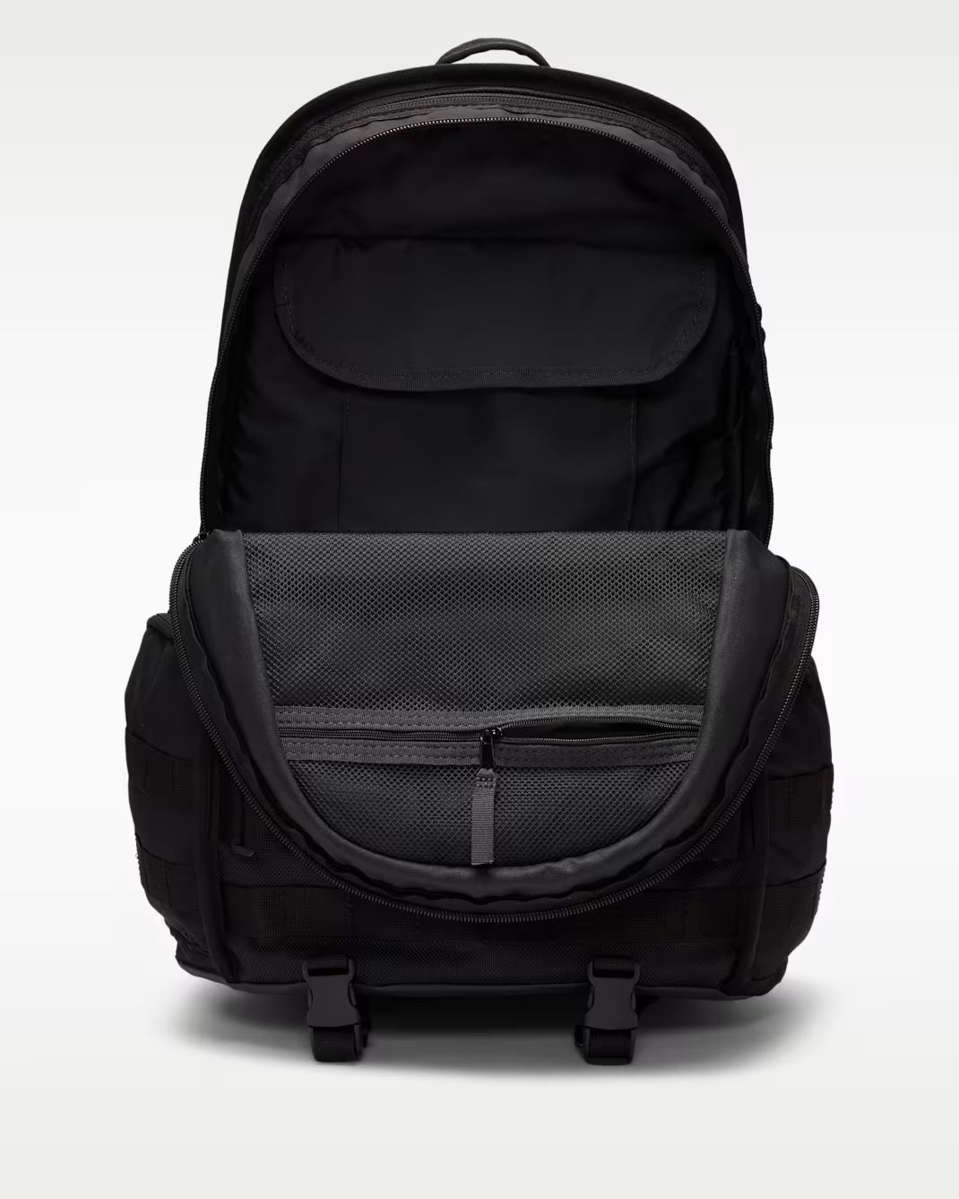 Materiales reciclados Nike Sportswear RPM Mochila (26L)