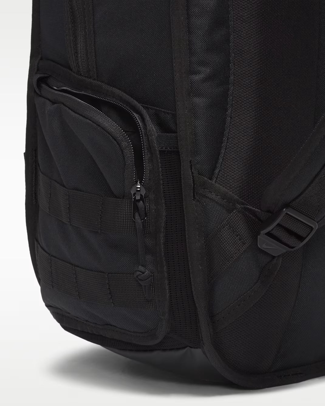 Materiales reciclados Nike Sportswear RPM Mochila (26L)