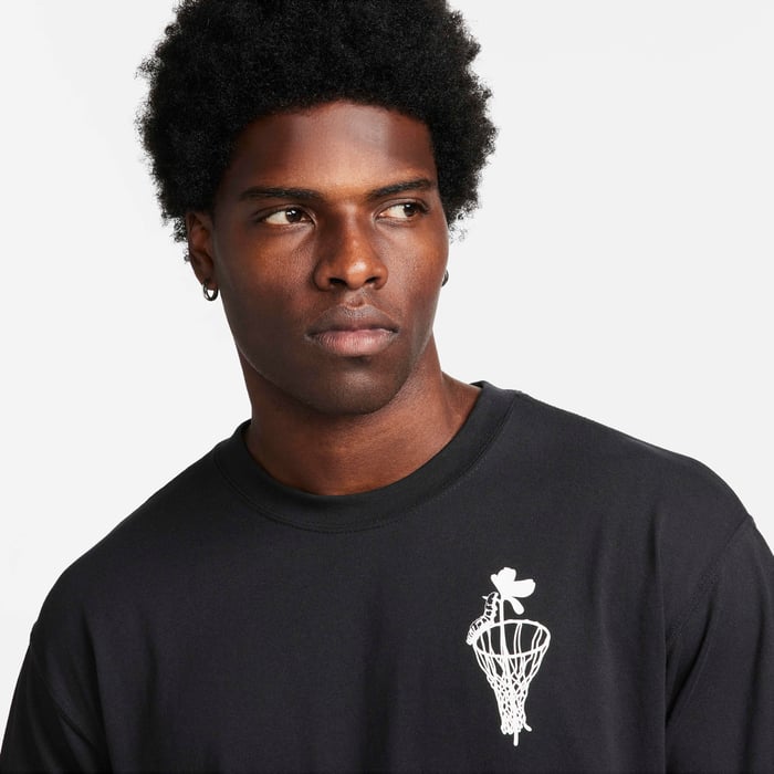 Nike Men's Max90 Basketball T-Shirt Oversize