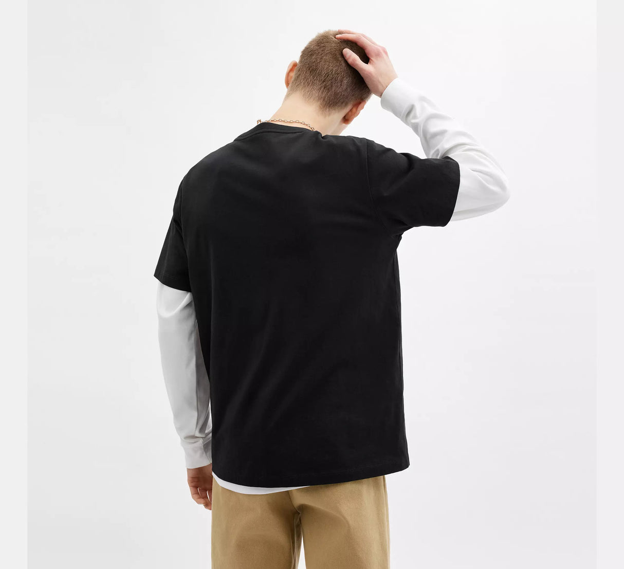 Camiseta de corte cuadrado de firma en algodón orgánico