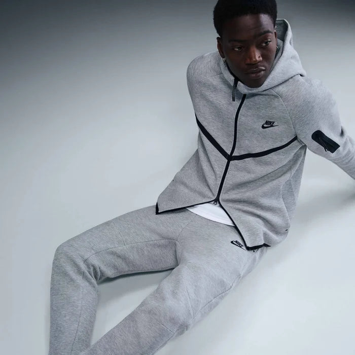 Tecnología Nike Pantalones deportivos de polar para hombre