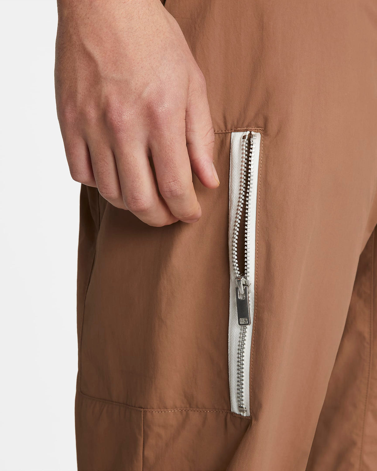 Elementos básicos de estilo de la ropa deportiva Nike Pantalones utilitarios para hombre