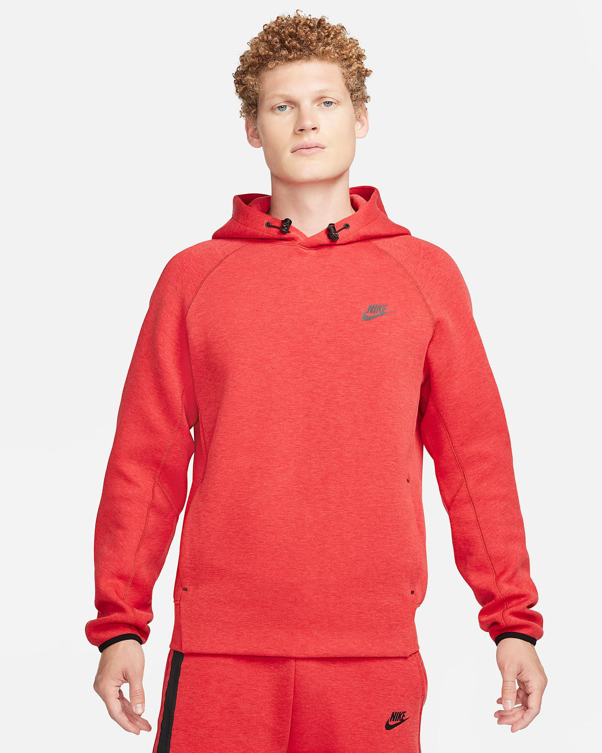 Materiales Sostenibles Forro polar técnico Nike Sportswear Sudadera con capucha para hombre
