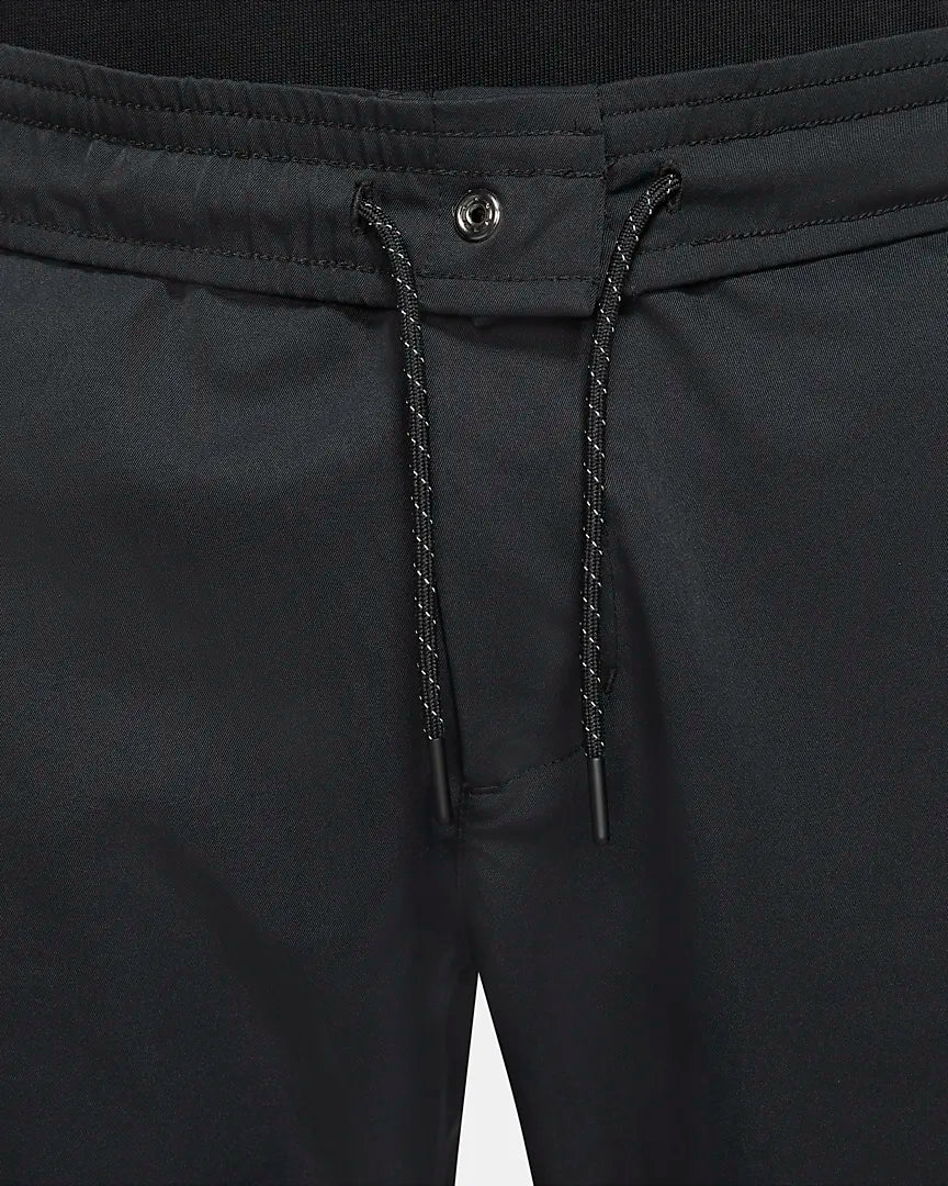 Nike Sportswear Tech Essentials Pantalones suburbanos sin forro para hombre