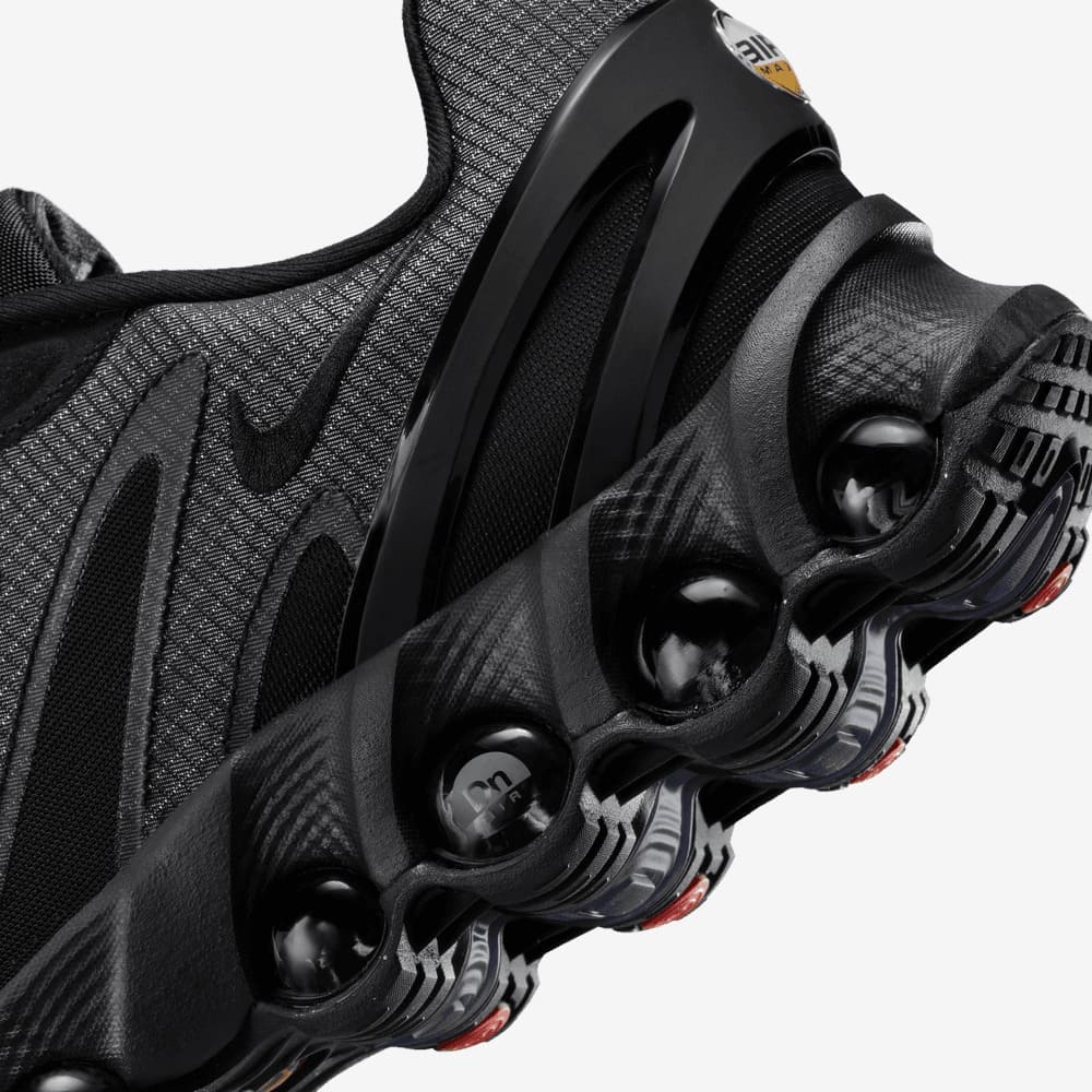 Nike Air Max Dn8 SE