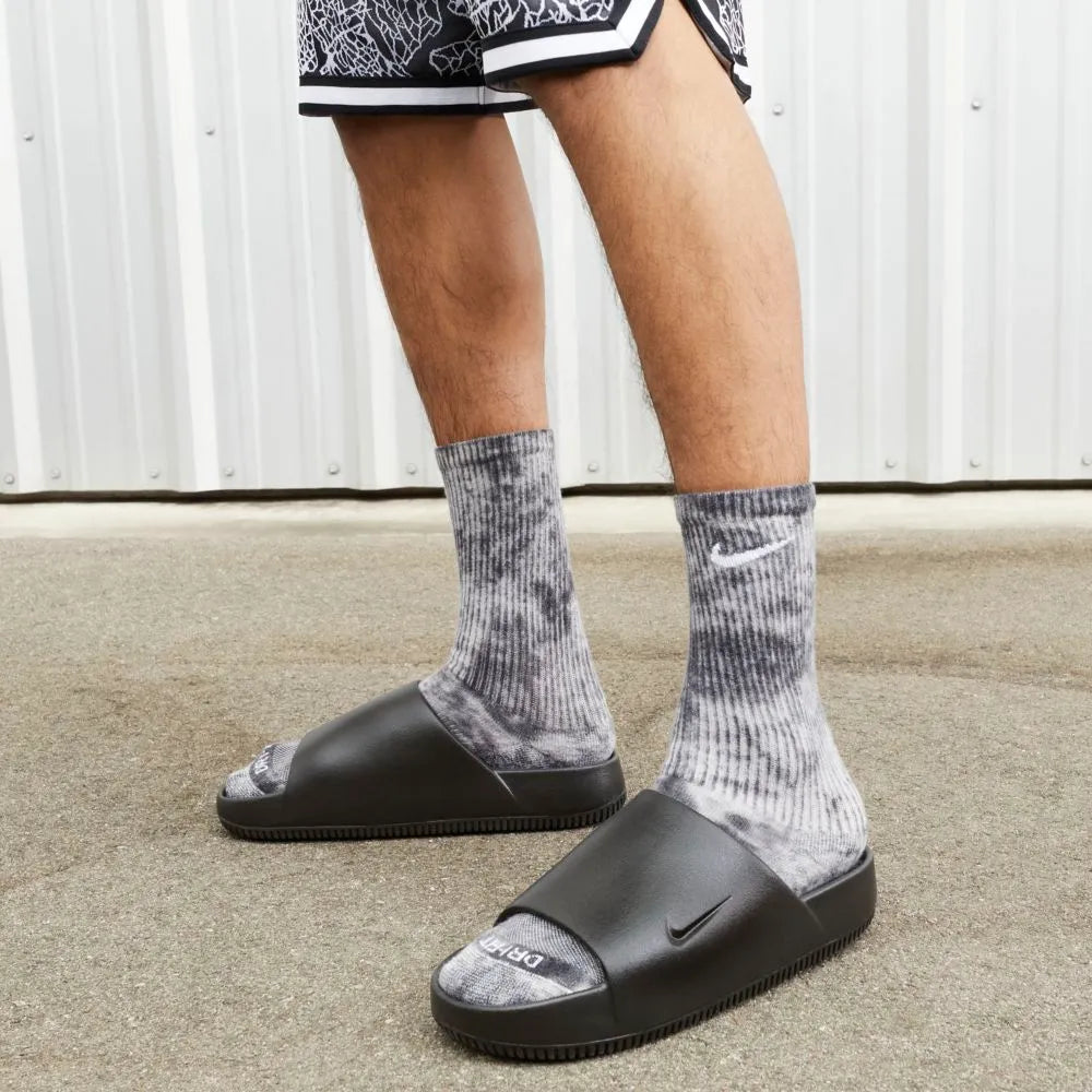 Nike calm slide