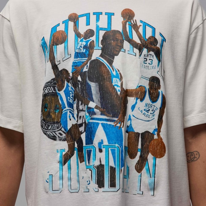 Imprescindibles para volar a Jordania Camiseta gráfica para hombre