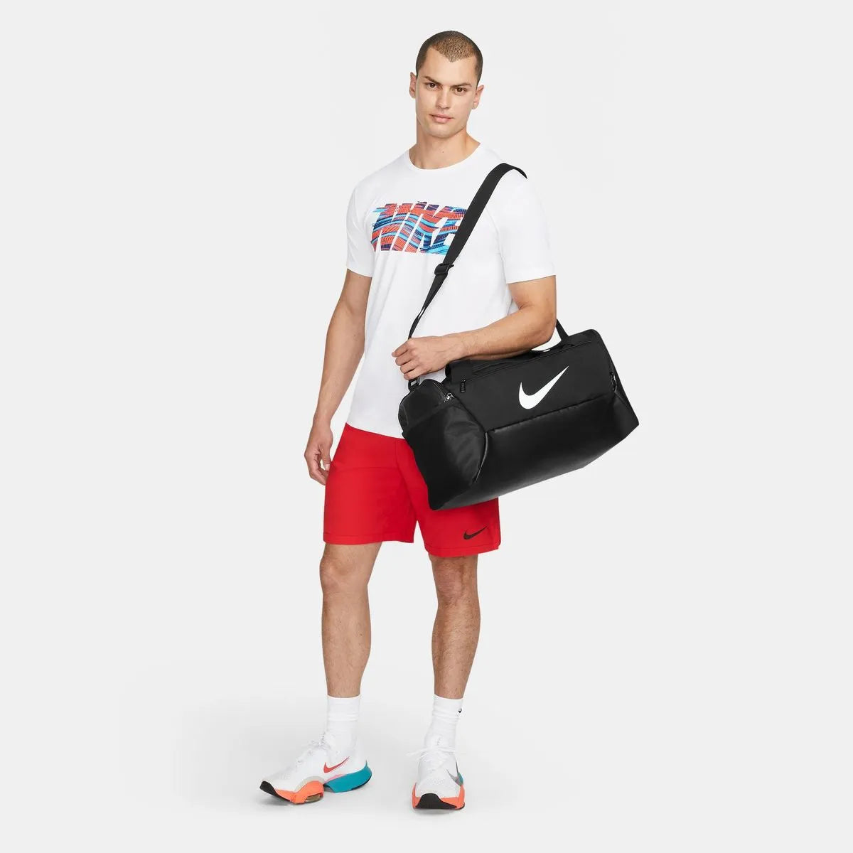 Materiales reciclados  Nike Brasilia Maleta duffel de entrenamiento (pequeña, 41 L)