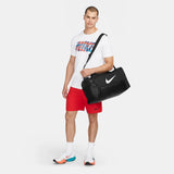 Materiales reciclados  Nike Brasilia Maleta duffel de entrenamiento (pequeña, 41 L)