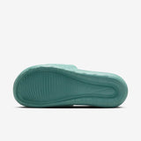 Nike Victori One