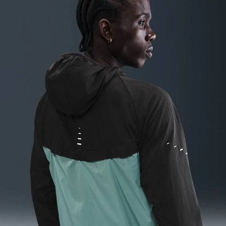 Nike Stride Chaqueta de correr para hombre Repel UV