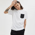 Playera con Bolsillo Signature