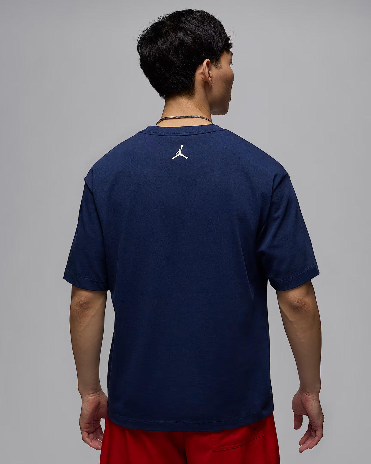 Jordan Brand Playera con parche de tenis para hombre