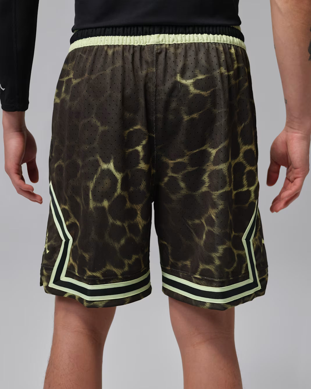 Jordan Sport Pantalones cortos Dri-FIT estampados con diseño de rombos para hom