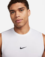 Materiales reciclados  Nike Pro Camiseta sin mangas ajustada Dri-FIT para hombre