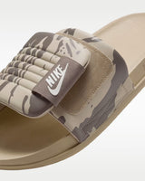 Ajuste de Nike Offcourt Sandalias para hombre