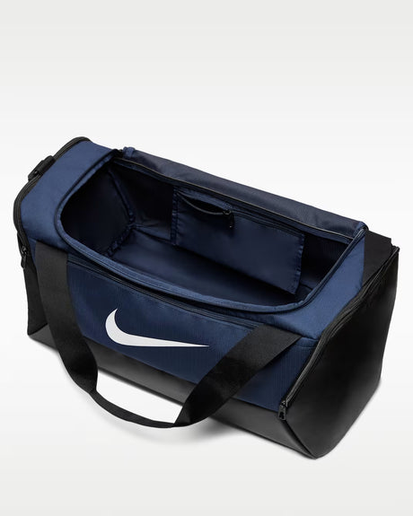 Materiales reciclados  Nike Brasilia Maleta duffel de entrenamiento (pequeña)