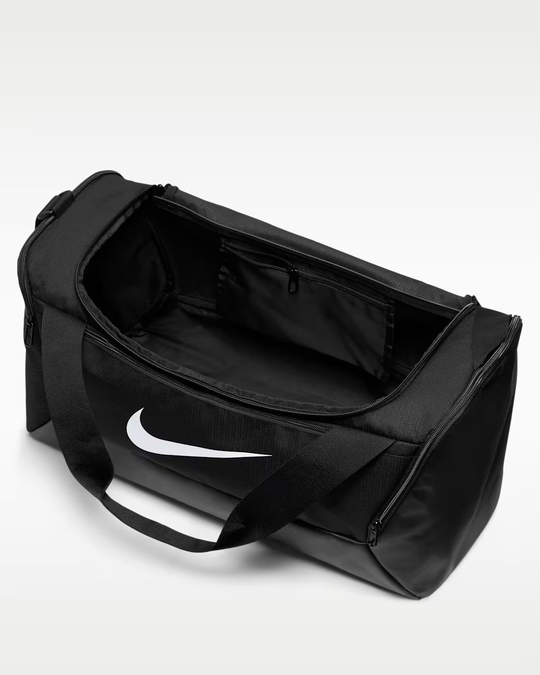 Materiales reciclados  Nike Brasilia Maleta duffel de entrenamiento (pequeña, 41 L)