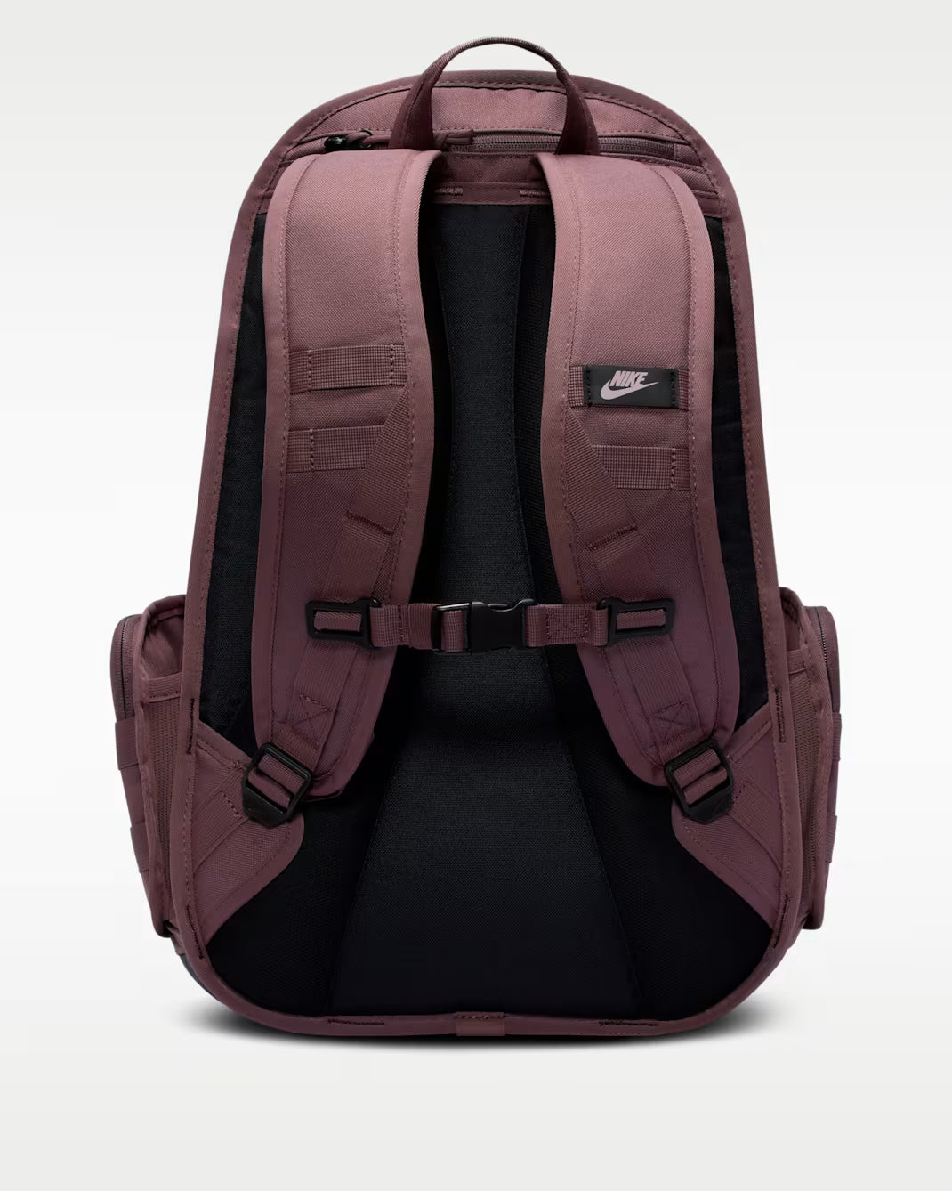 Materiales reciclados  Nike Sportswear RPM Mochila (26L)