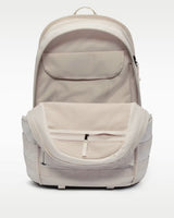 Materiales reciclados  Nike Sportswear RPM Mochila (26L)