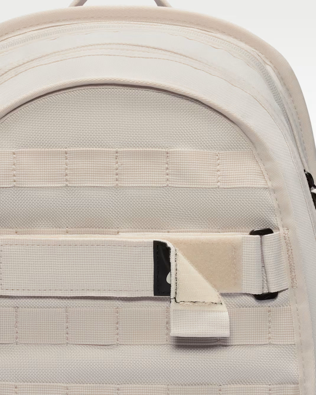 Materiales reciclados  Nike Sportswear RPM Mochila (26L)