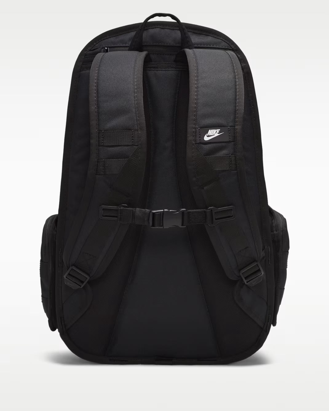 Materiales reciclados  Nike Sportswear RPM Mochila (26L)