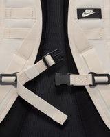 Materiales reciclados  Nike Sportswear RPM Mochila (26L)