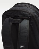 Materiales reciclados  Nike Sportswear RPM Mochila (26L)