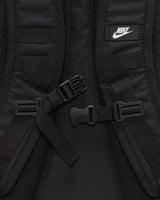 Materiales reciclados  Nike Sportswear RPM Mochila (26L)