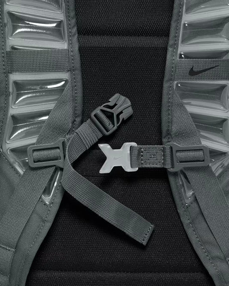 Materiales reciclados  Nike Varsity Elite Mochila (32L)