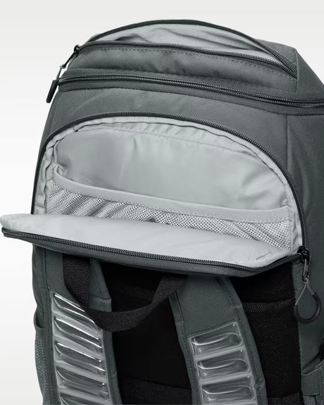 Materiales reciclados  Nike Varsity Elite Mochila (32L)