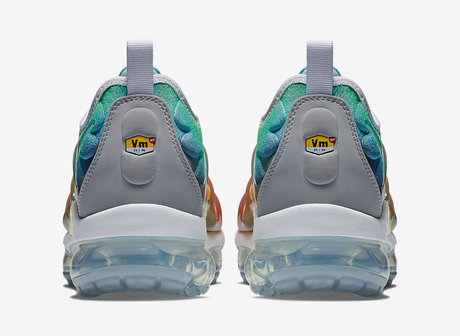 Nike Air VaporMax Plus "Arcoíris"