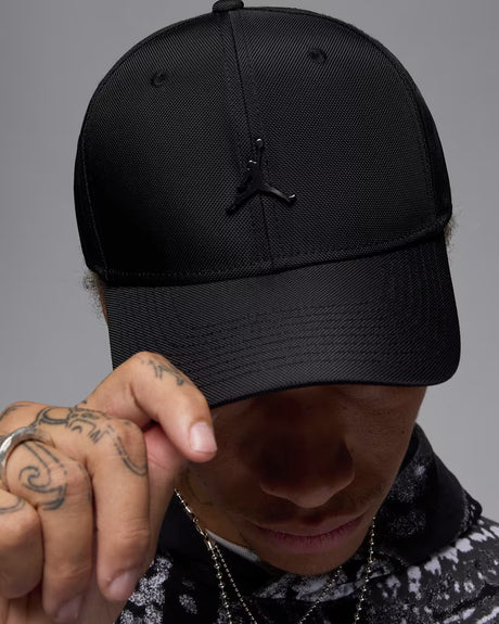 Materiales reciclados  Jordan Rise Gorra con estructura con Jumpman metálico