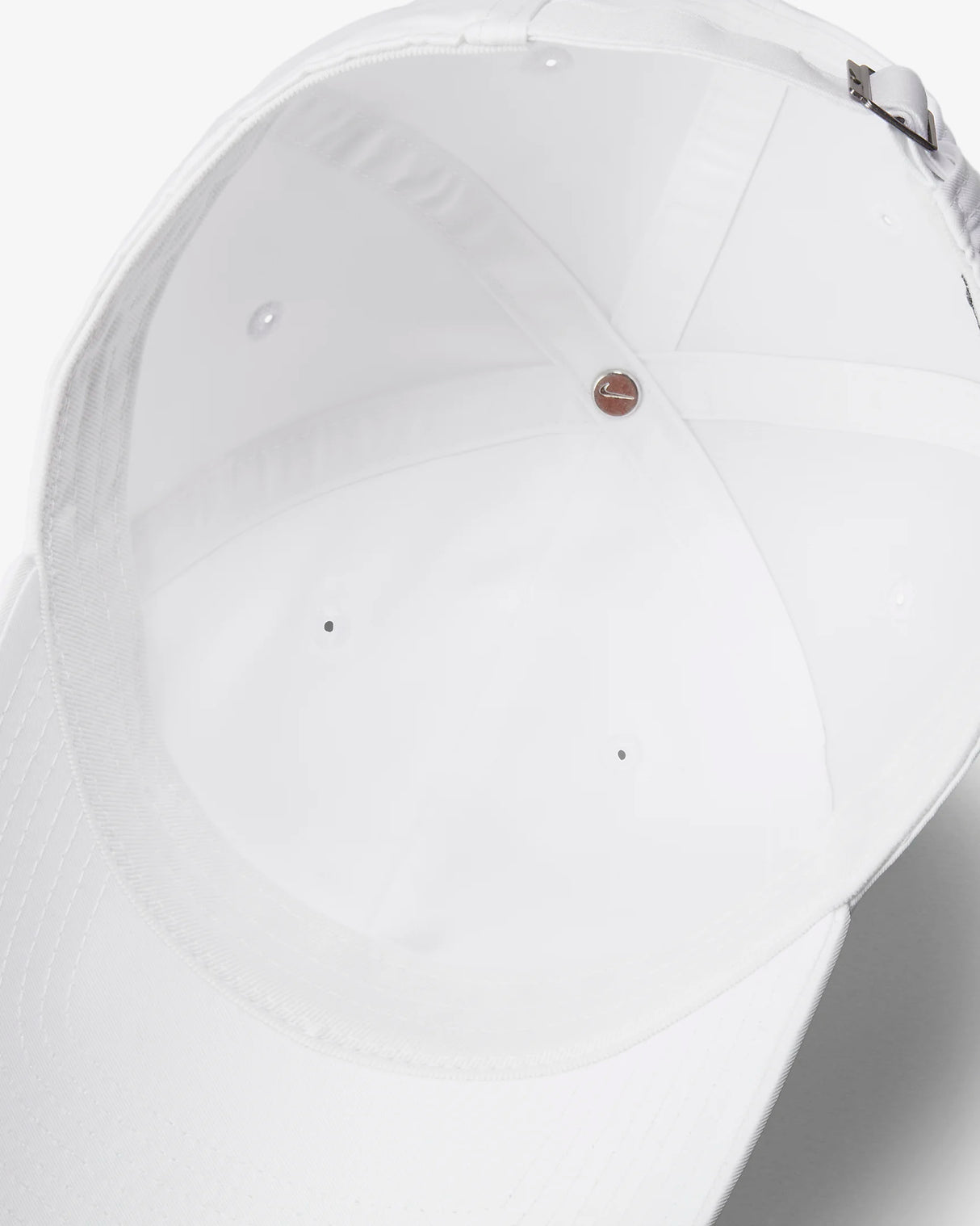Gorra nike club