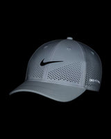 Materiales reciclados  Nike Dri-FIT ADV Club Gorra Swoosh con estructura