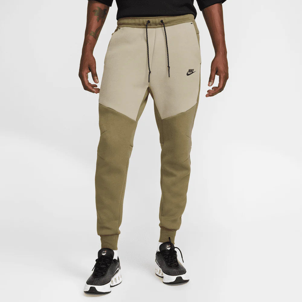 Nike Tech Jogger de tejido Fleece - Hombre