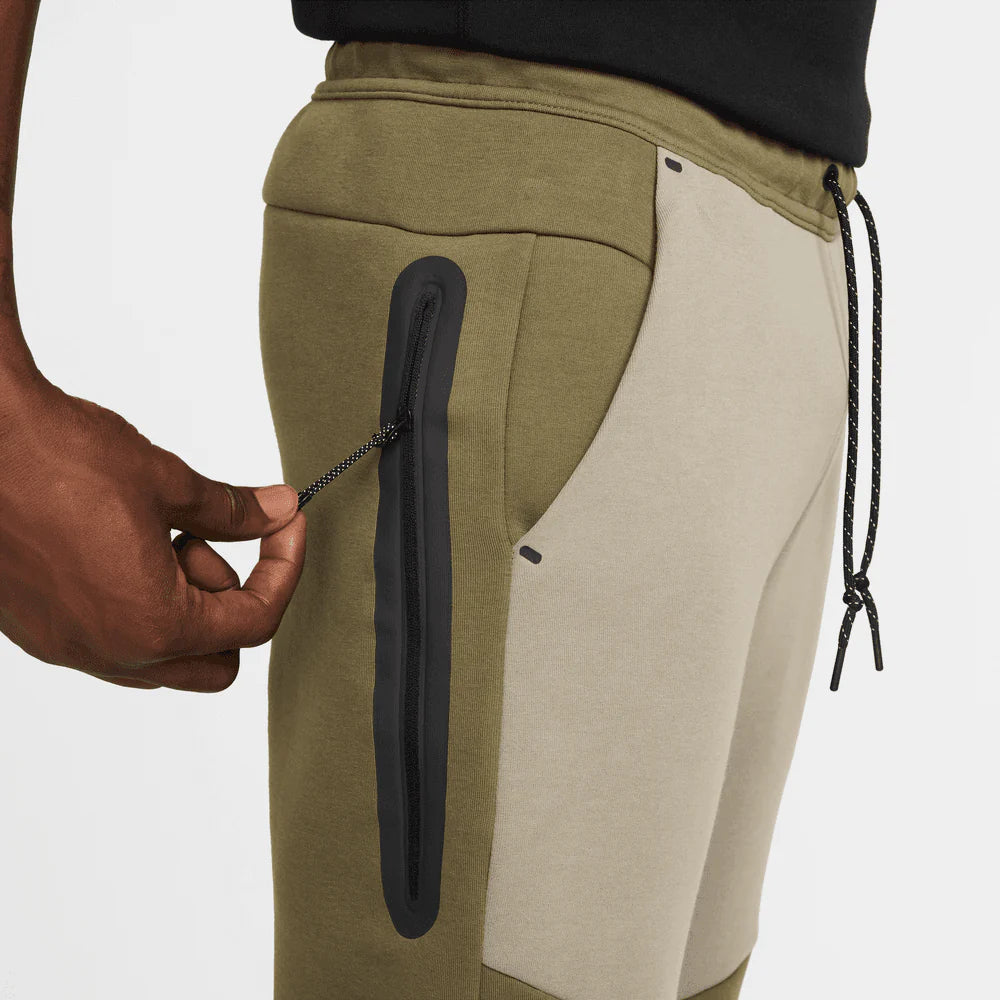 Nike Tech Jogger de tejido Fleece - Hombre