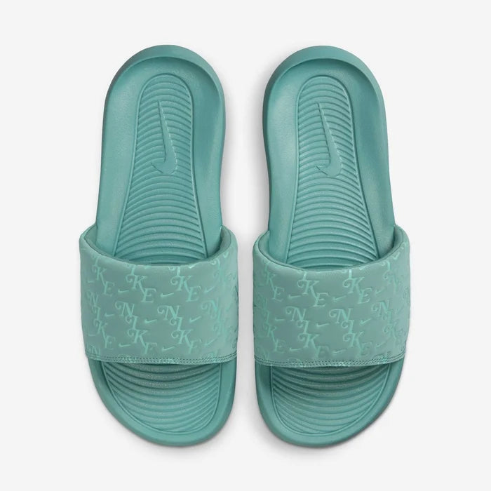 Nike Victori One