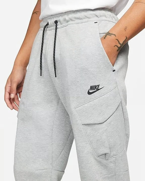 Pantalones utilitarios Nike Tech Fleece para hombre