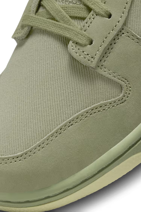 Dunk Low Aceite verde y aura de oliva
