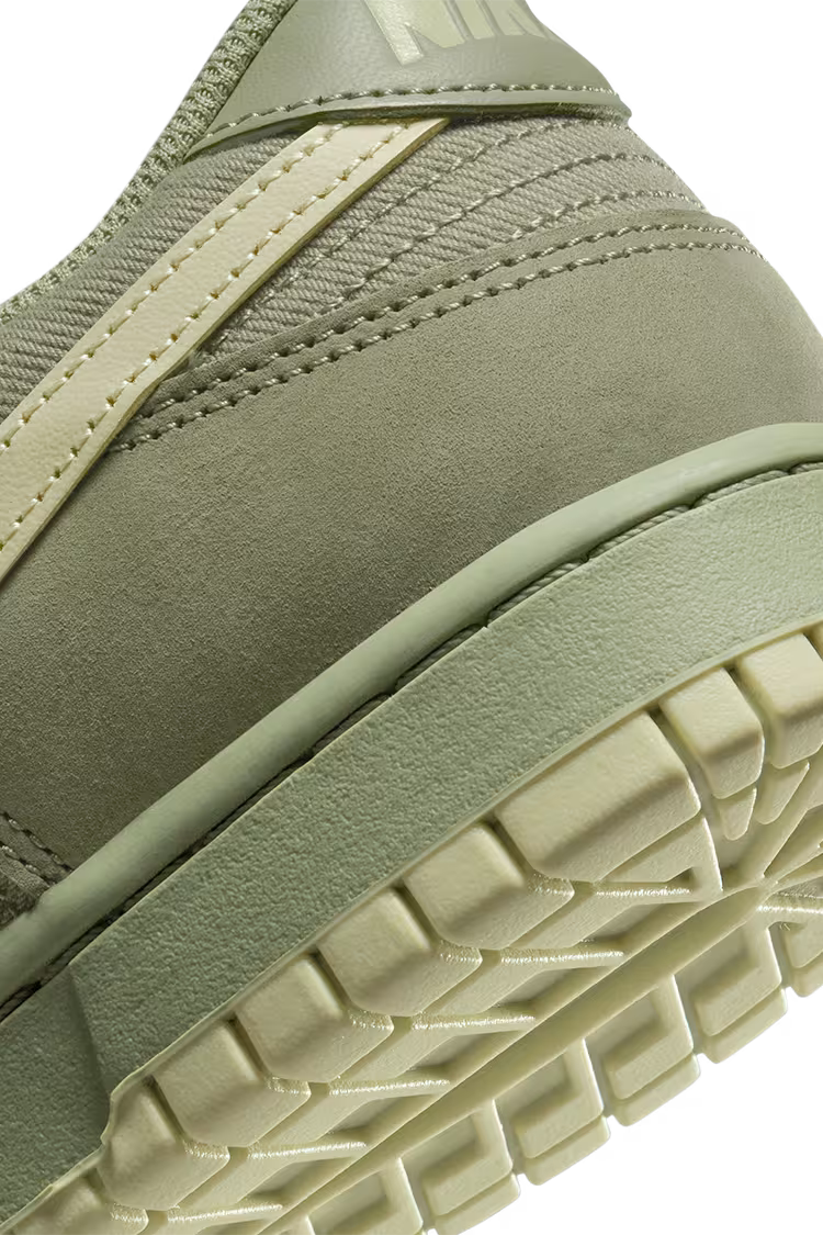 Dunk Low Aceite verde y aura de oliva