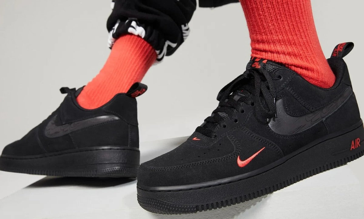 Nike Air Force 1 Low Multi-Swoosh Negro