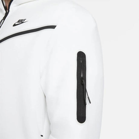 Nike SPORTSWEAR TECH FLEECE