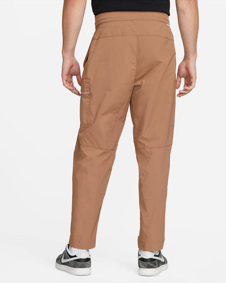 Elementos básicos de estilo de la ropa deportiva Nike Pantalones utilitarios para hombre